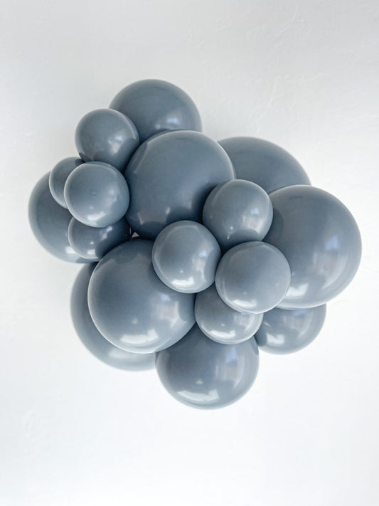 11" Tuftex Gray Smoke - 100Ct.