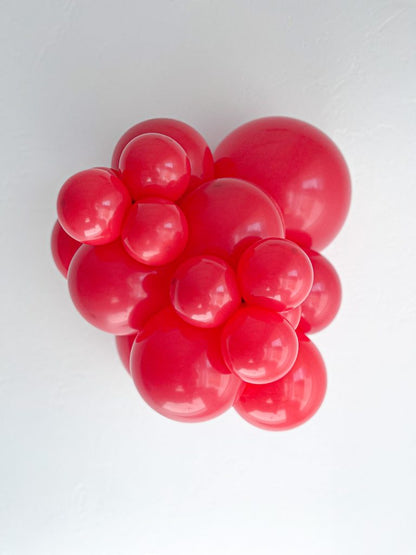 11" Tuftex Red - 100Ct.